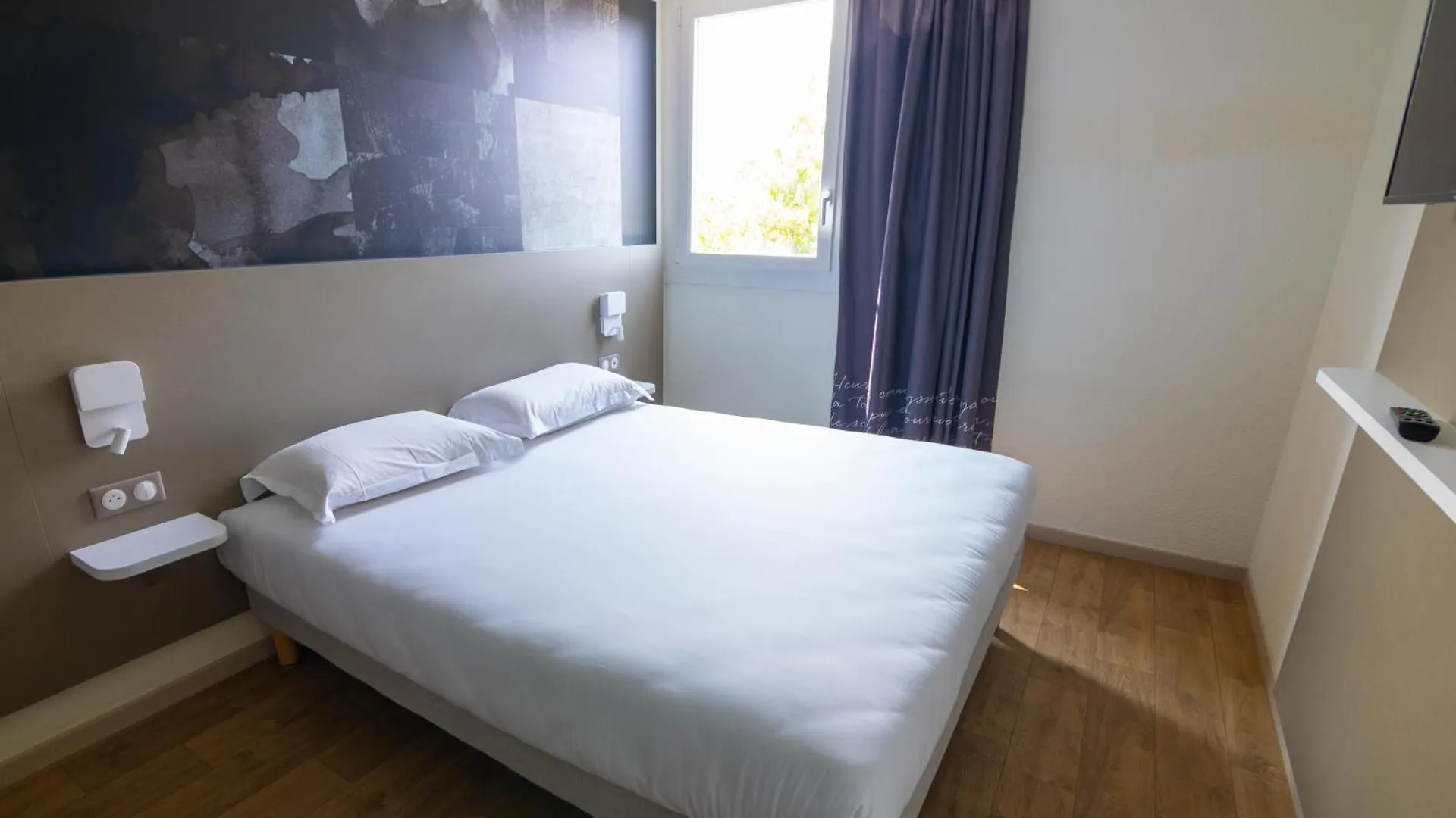 Kyriad Direct - Bourg Les Valence