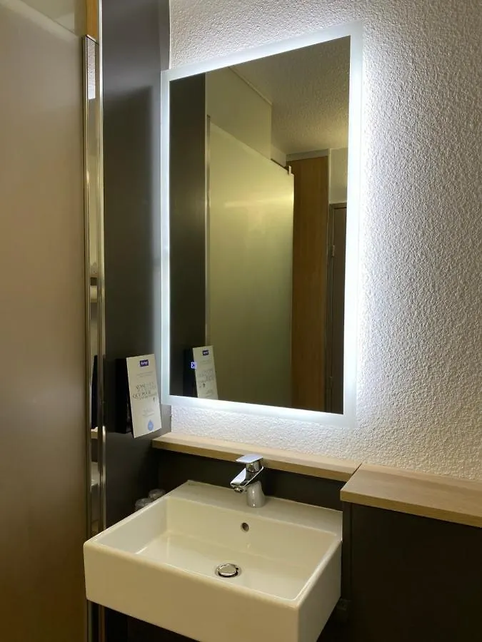 ** Hotel Kyriad Direct - Bourg les Valence France